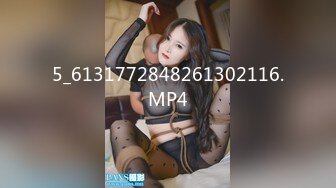  熟女阿姨 不能拍 啊 不行 被无套输出 还点害羞 只拉一半給你看小奶子 关了灯才脱掉衣服