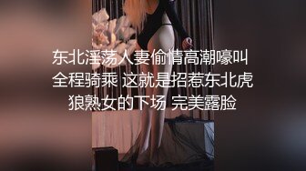 请她吃喝玩乐，嗨够了就给艹