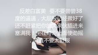 老外的裸体主义骑行聚会一丝不挂真实派对拍摄 (2)