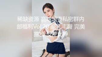 長相清純學生模樣吊鐘乳大奶少婦,浴室洗香香等待和男友啪啪,大奶下垂有點嚴重