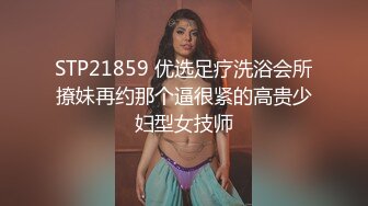   漂亮大奶美眉 身材不错 在沙发上被眼镜男友无套输出 不能内射 只能拔枪射肚子上