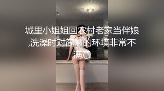 大一前女友逼水多  一只手进去绰绰有余