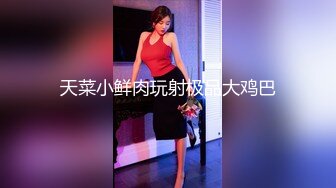 【新片速遞】 商场白色隔板女厕❤️全景后拍多位美女的极品美鲍